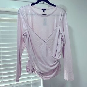 Fitted Shiny Lightweight Crew Neck Blouse